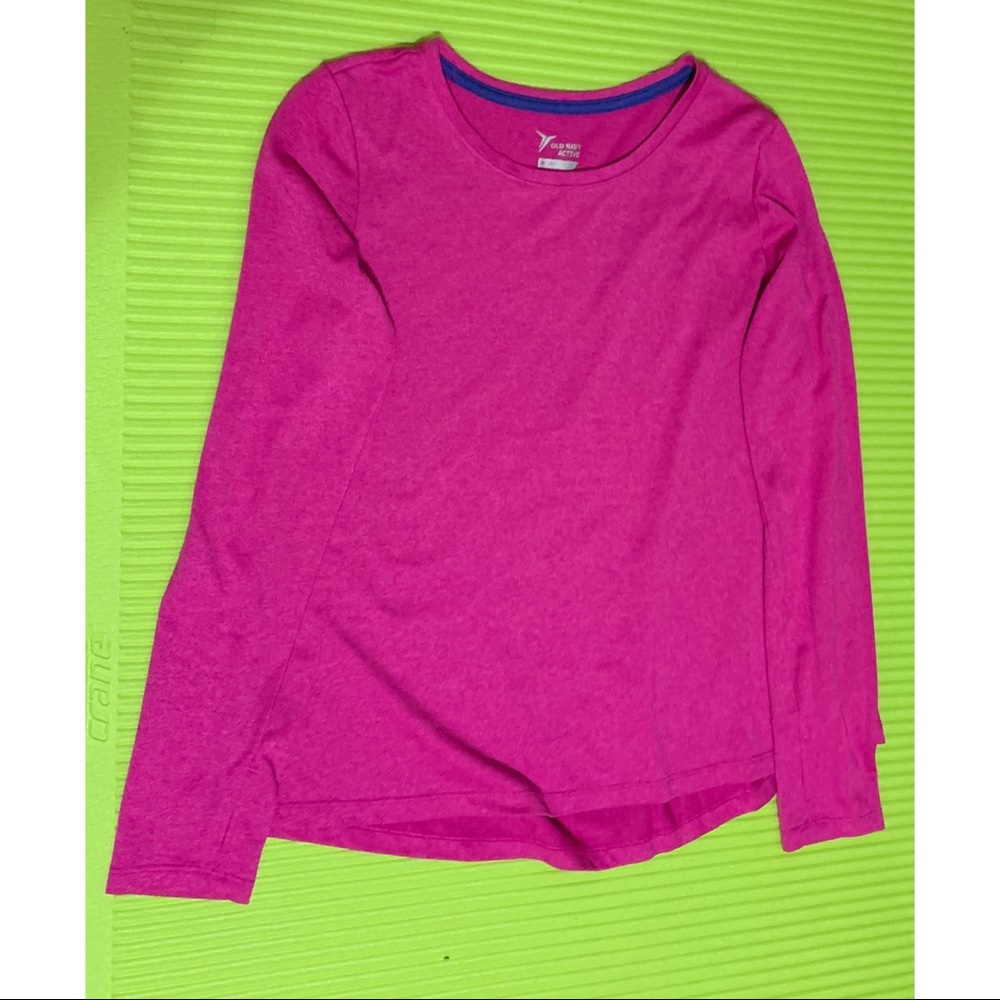 Old Navy T-shirt
